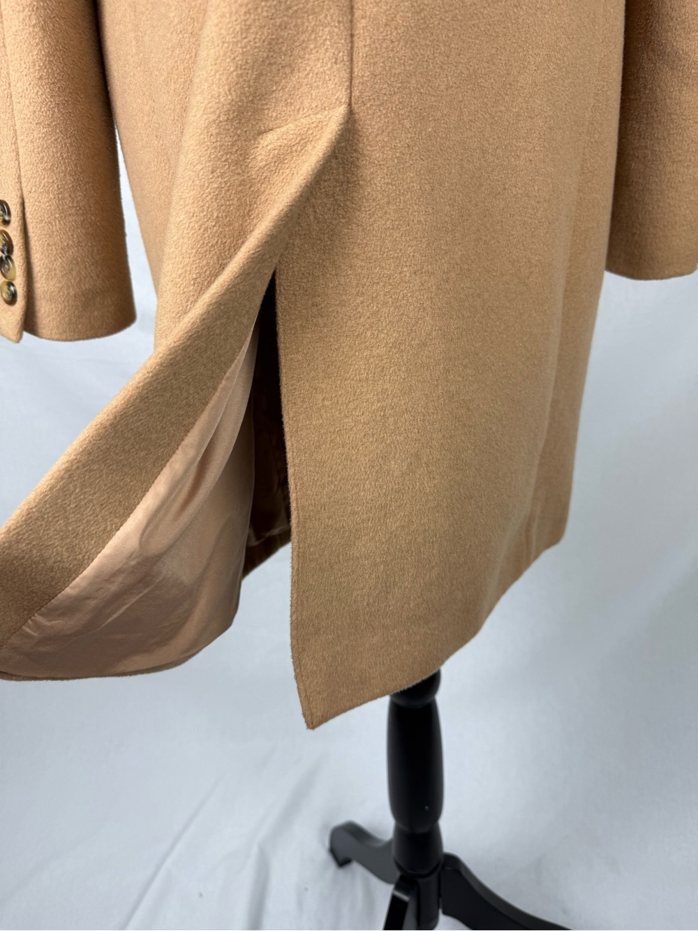 Ann Taylor Chesterfield Camel Coat,Large - Picture 7 of 11